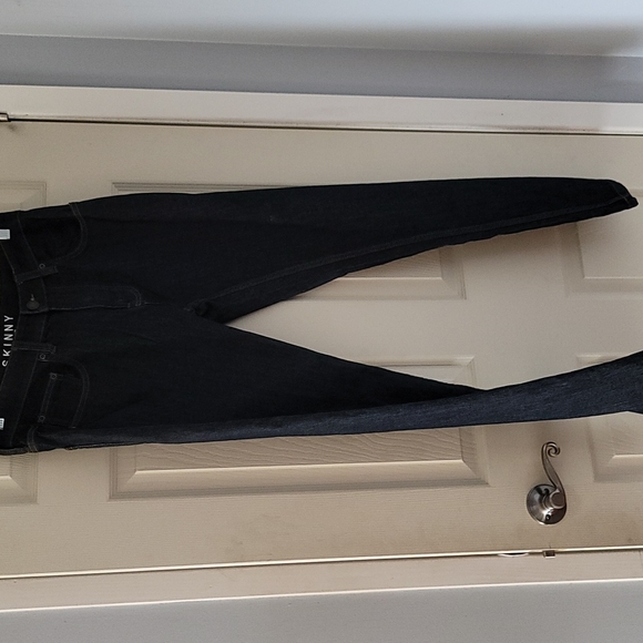 Skinny Uh Denim Jeans - Picture 2 of 4